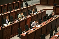 事務委員會及其下的小組委員會