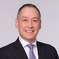 Hon Robert LEE Wai-wang